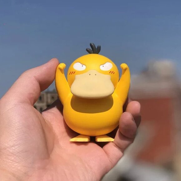 Pokemon - Psyduck Battle Pose Mini Figure - Picture 2 of 5